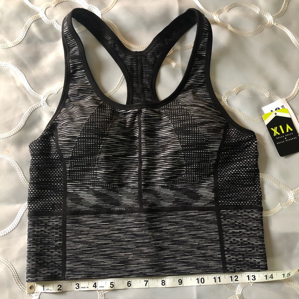 BNWT Active Wear Top